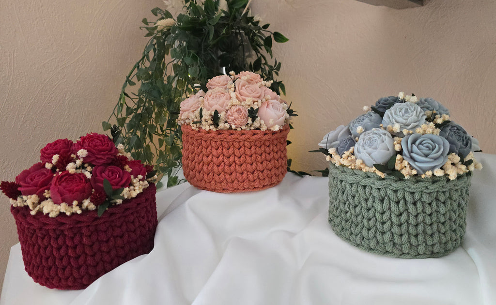 Signature Bloom - Candle Bouquet