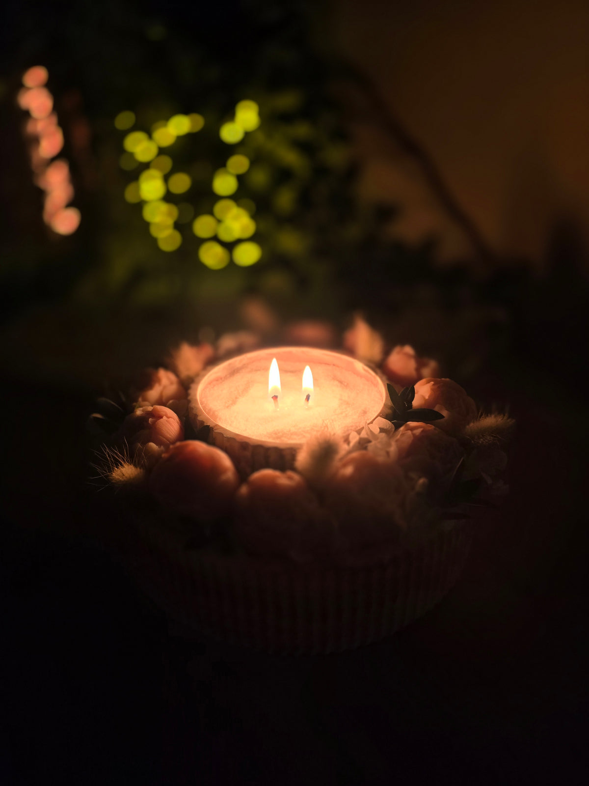 QUIET RITUAL – Candle & Bouquet Dried Rose