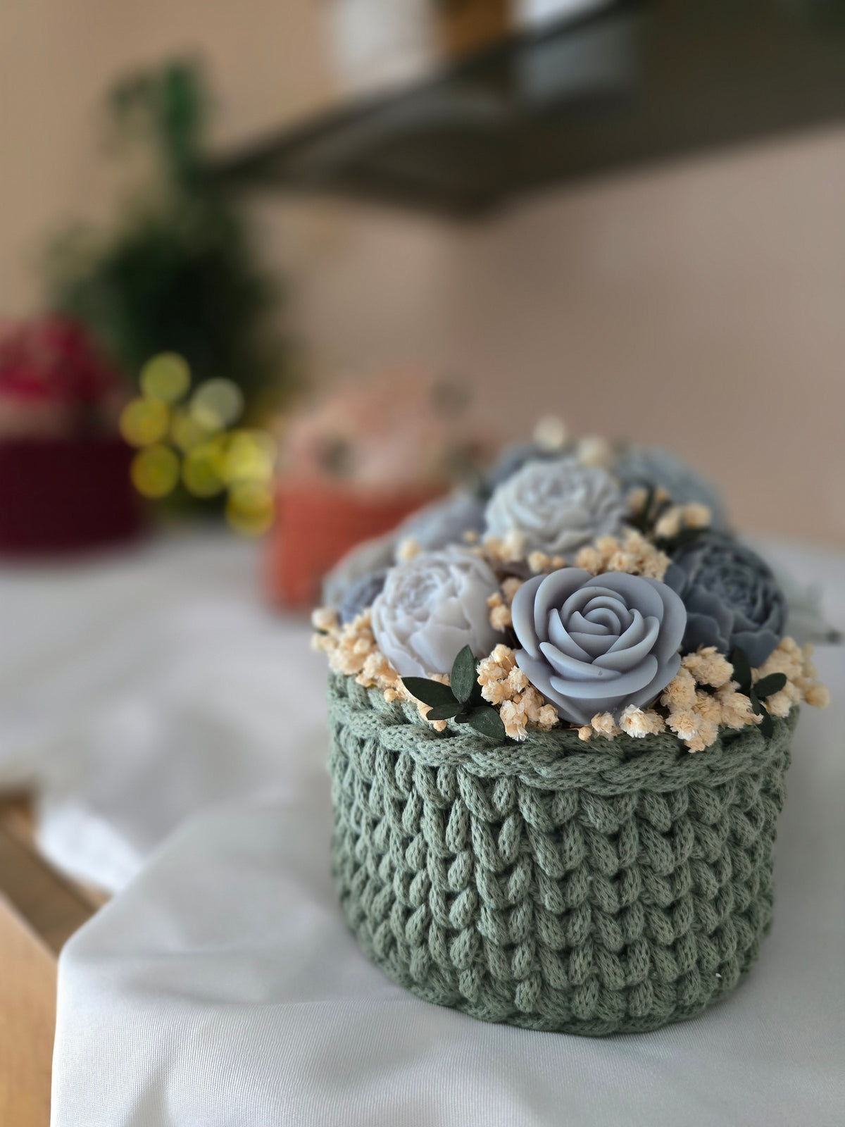 Signature Bloom - Candle Bouquet